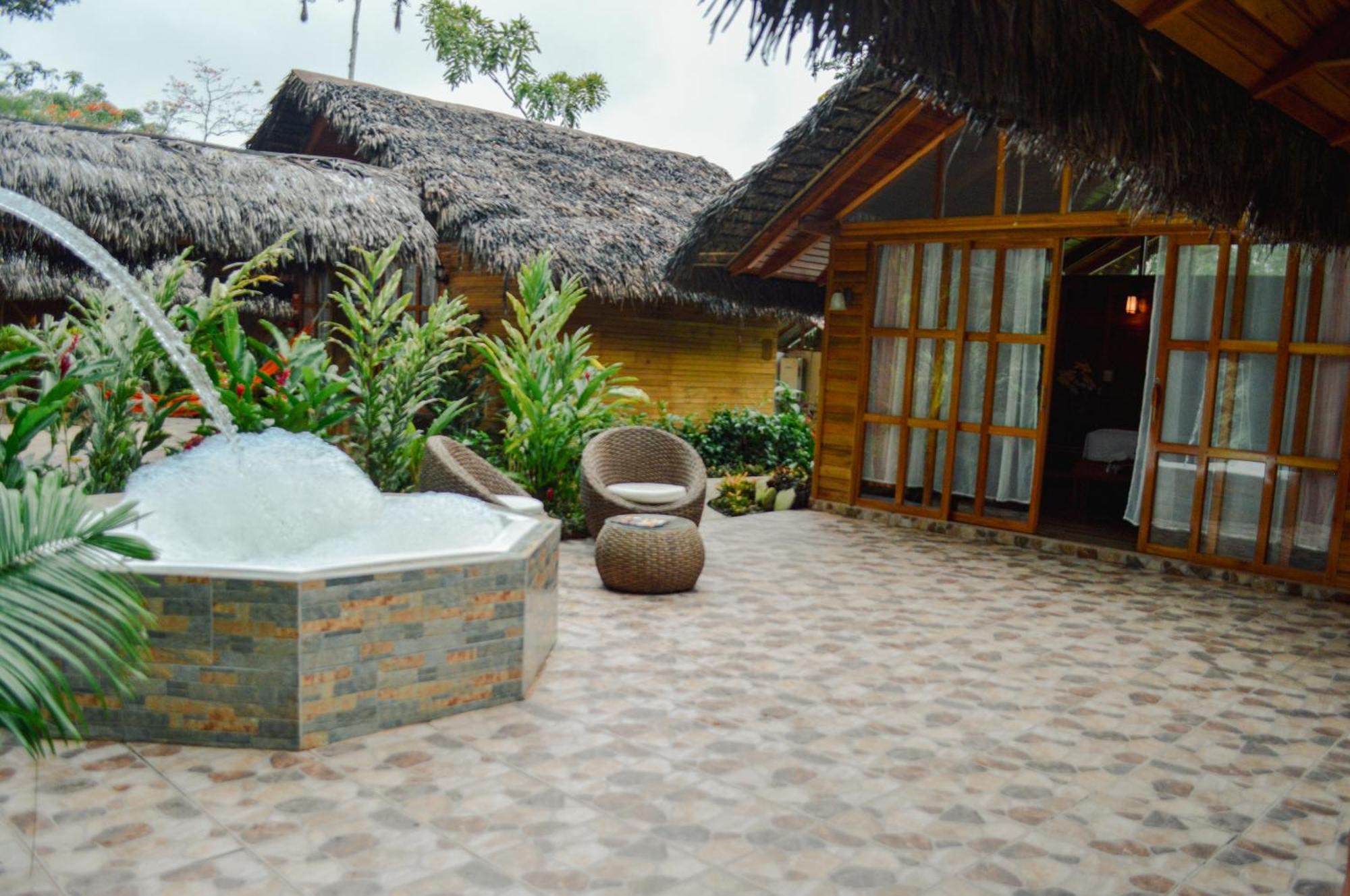 Suchipakari Amazon Eco -lodge & Jungle